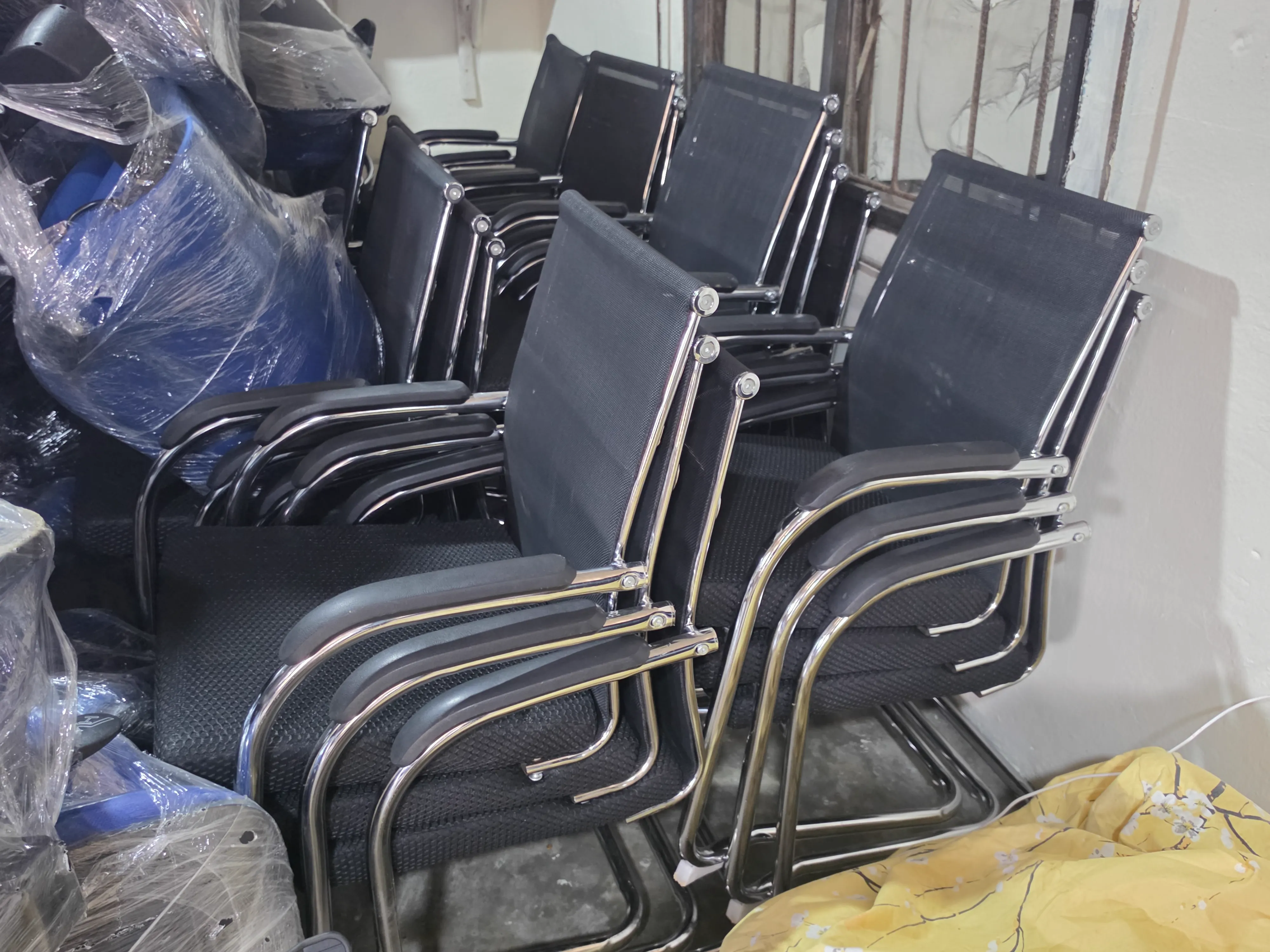 office chairs product